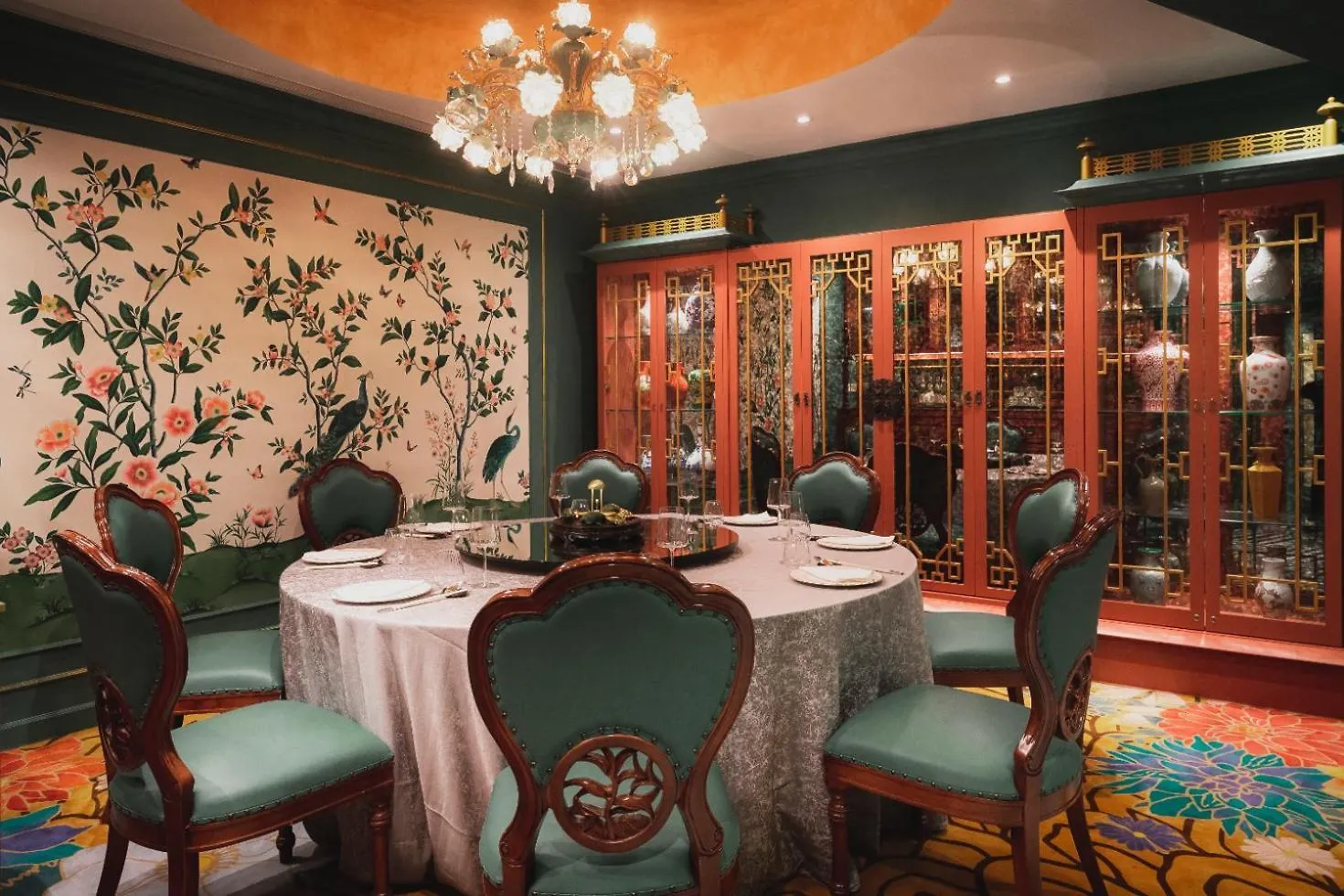 Lan Kwai Fong Hotel - Kau U Fong Hong Kong 4*,