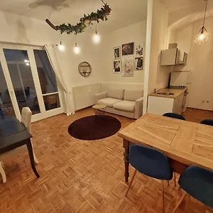 Apartment Wohnen Im Gruenen